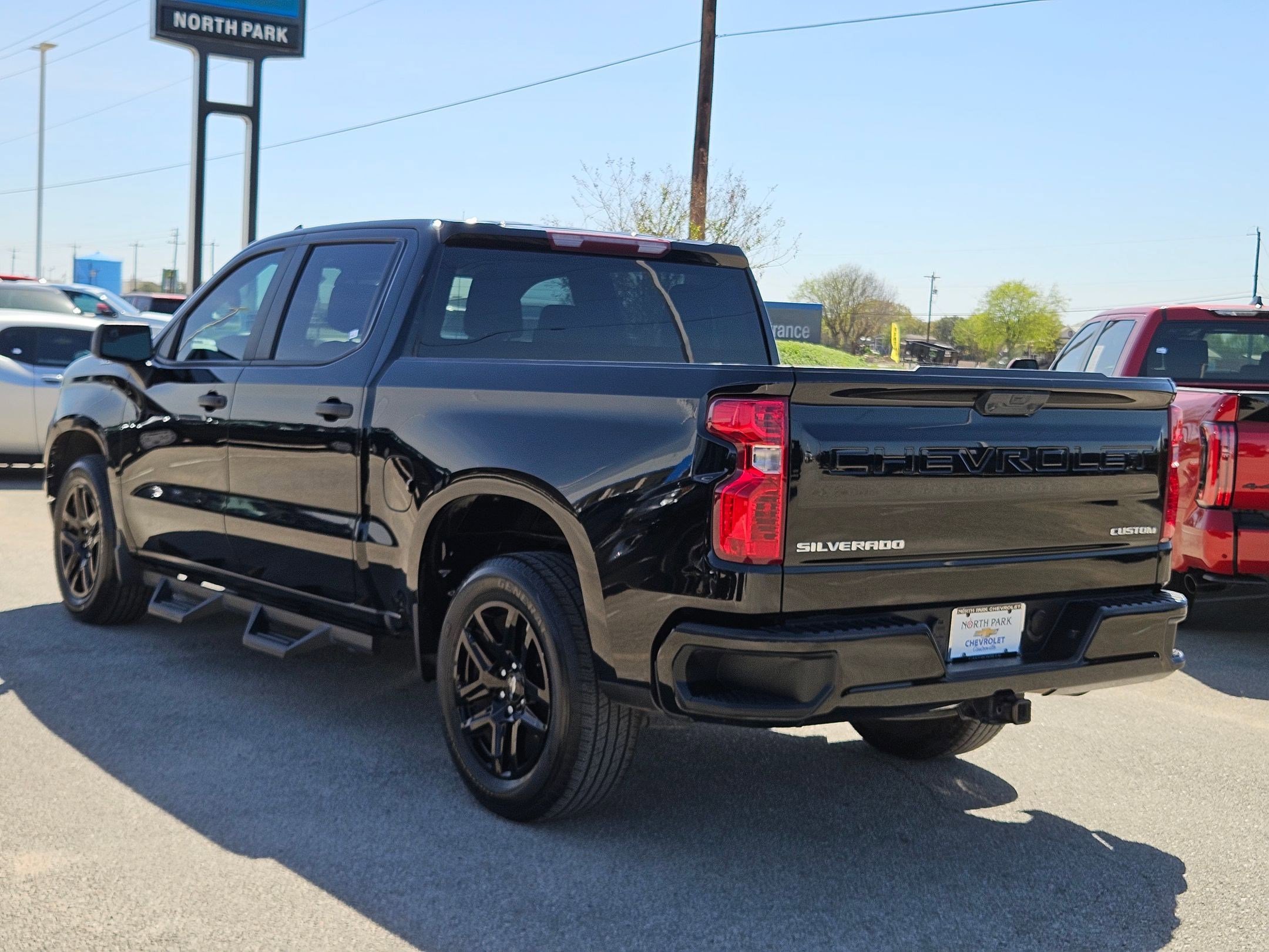 Used 2022 Chevrolet Silverado 1500 Custom image 5