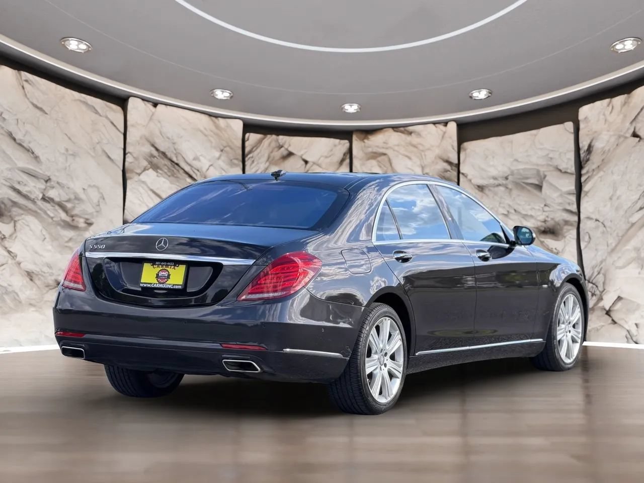 Used 2014 Mercedes-Benz S 550 Sedan w/ Edition 1 Package image 6