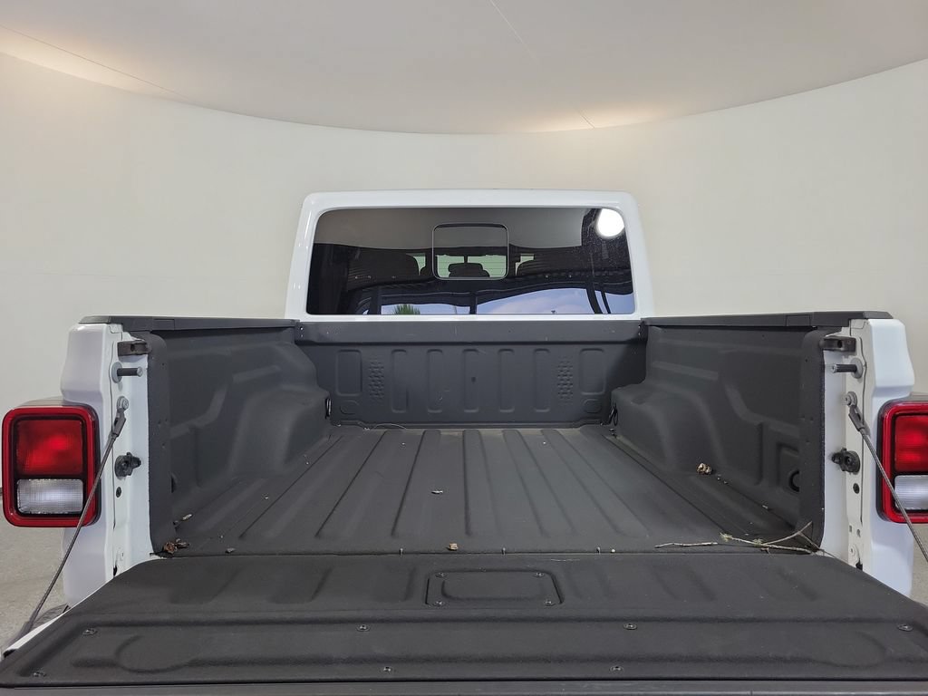 Used 2024 Jeep Gladiator Sport AWD/4WD image 24