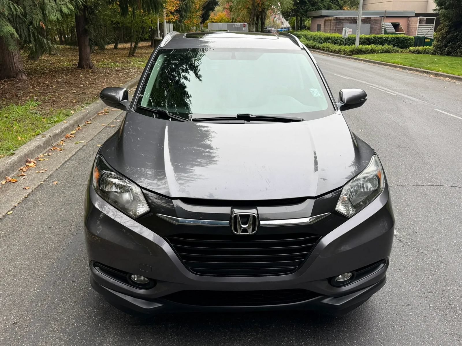 Used 2017 Honda HR-V EX-L image 6