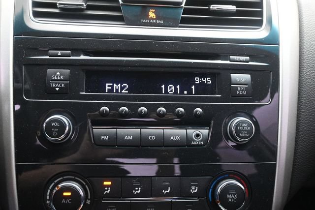 Used 2014 Nissan Altima 2.5 S FWD image 18