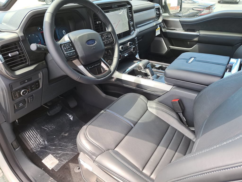 Used 2025 Ford F150 Platinum w/ Equipment Group 702A High AWD/4WD image 8