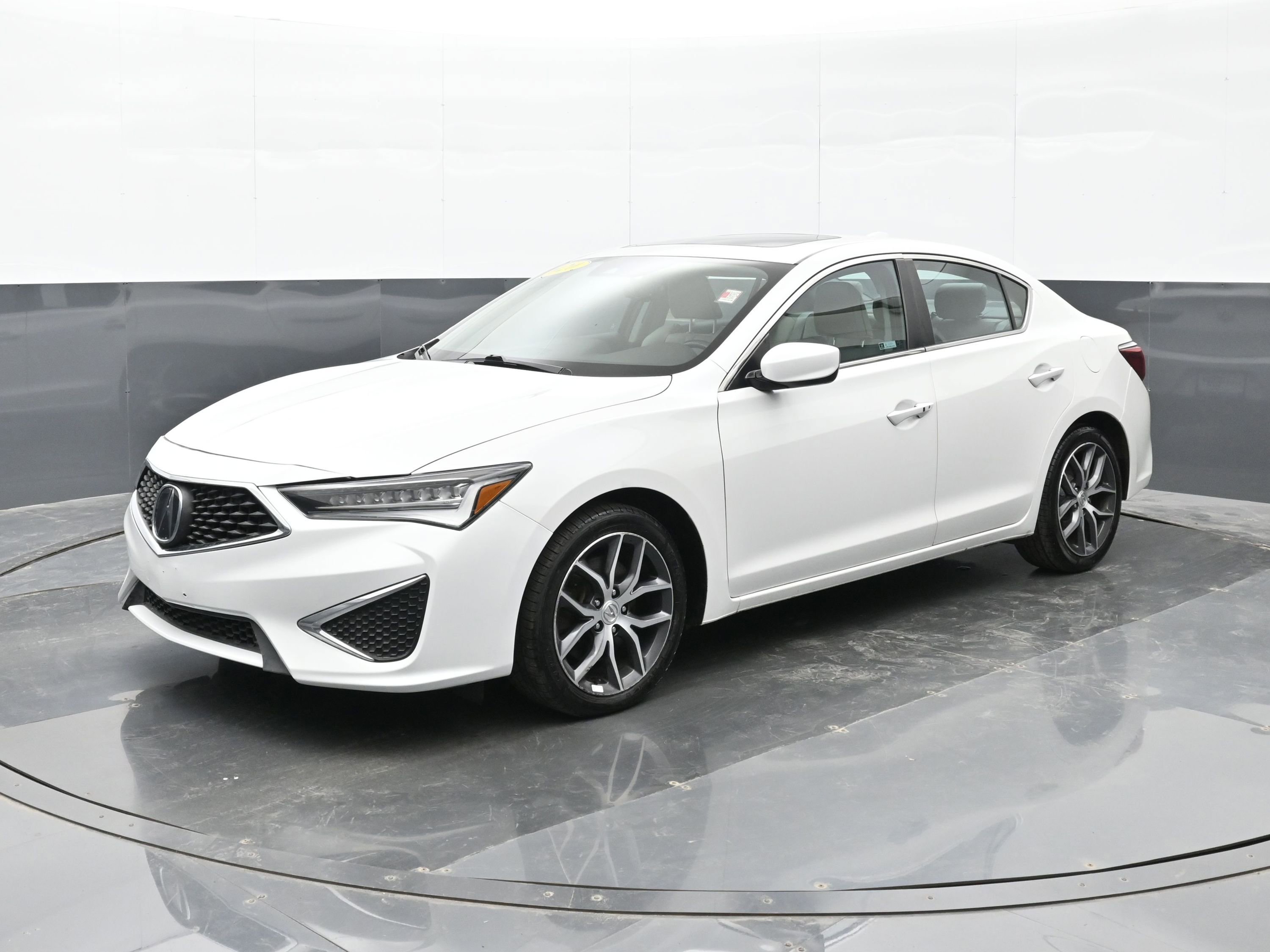 Used 2020 Acura ILX w/ Premium Package image 8