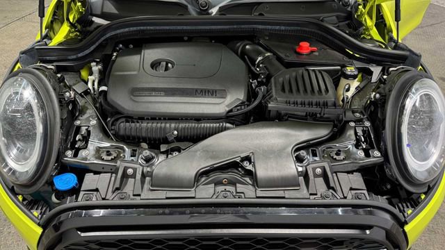 Used 2022 MINI Cooper S image 40