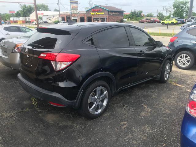 Used 2019 Honda HR-V LX image 7