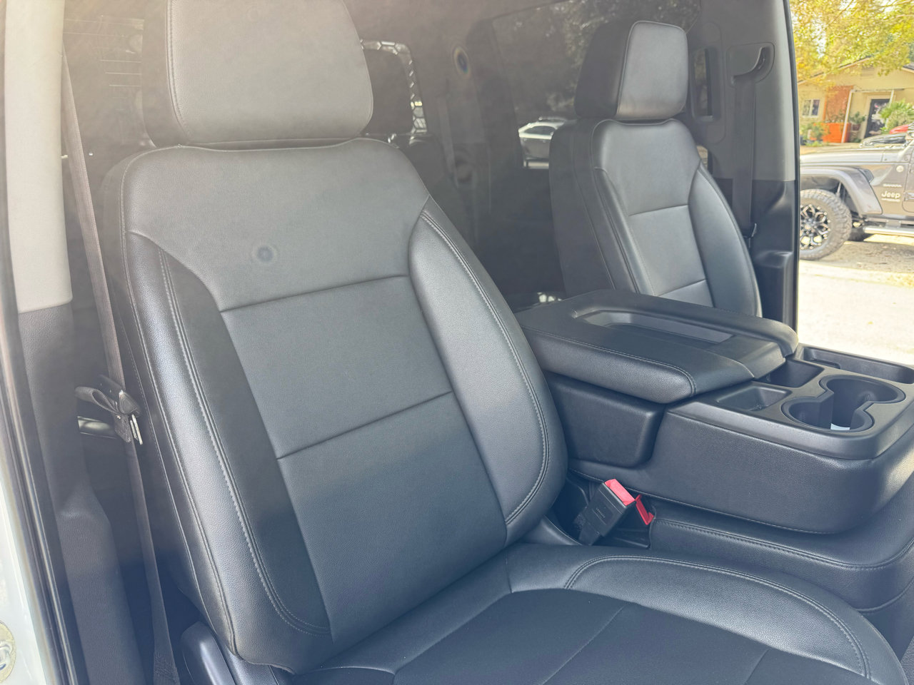 Used 2021 GMC Sierra 3500 2WD Crew Cab w/ Convenience Package image 35