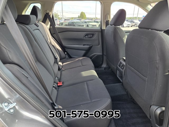 Used 2026 Nissan Rogue S FWD image 16
