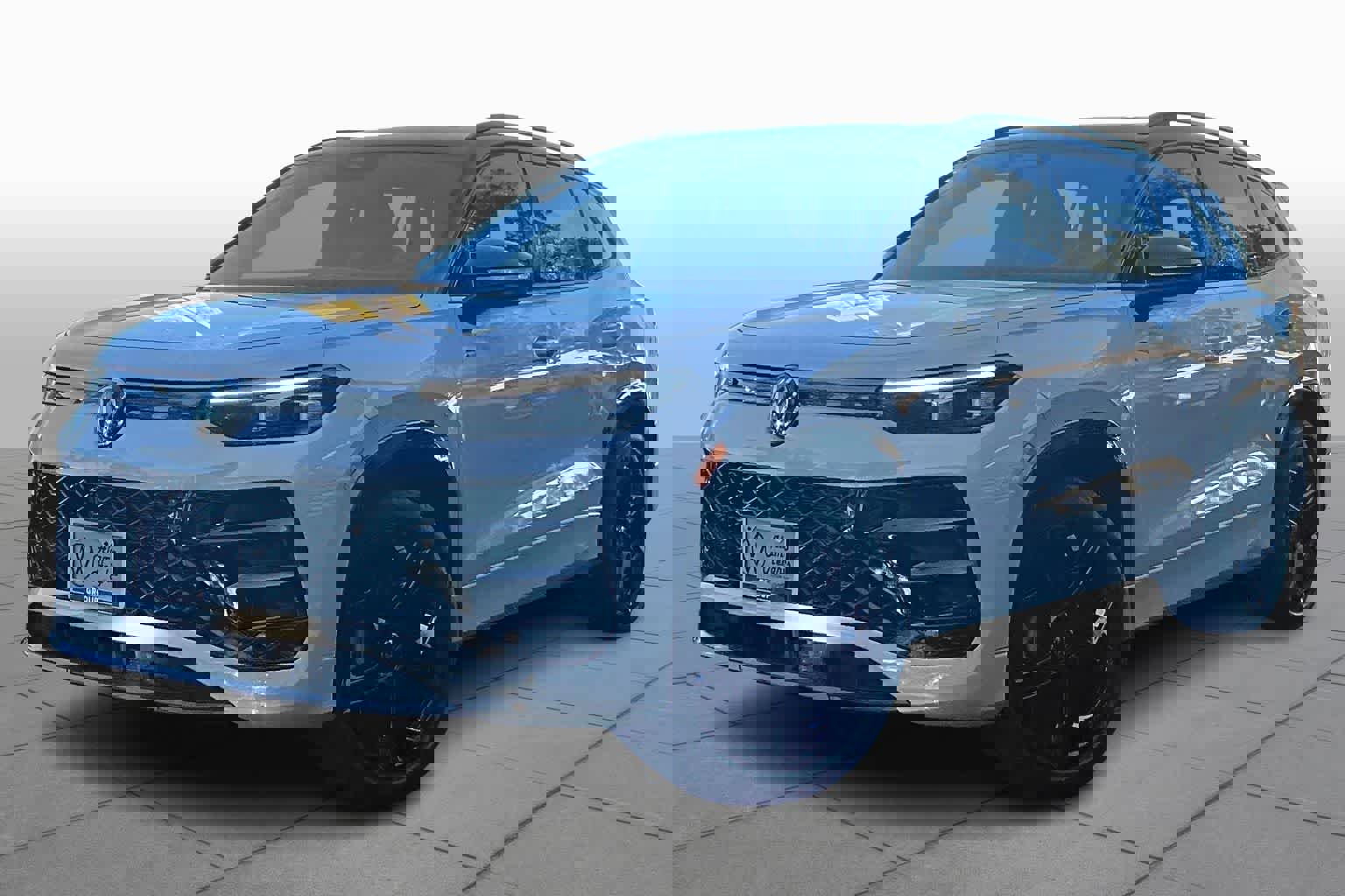 New 2026 Volkswagen Tiguan SE R-Line image 1