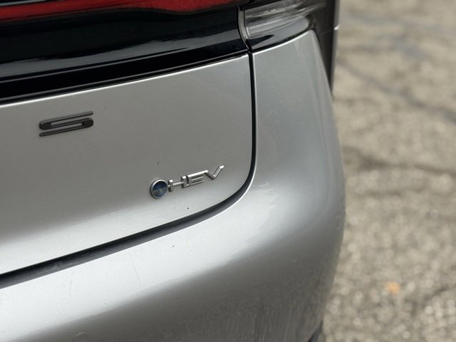 Certified 2024 Toyota Prius XLE image 45