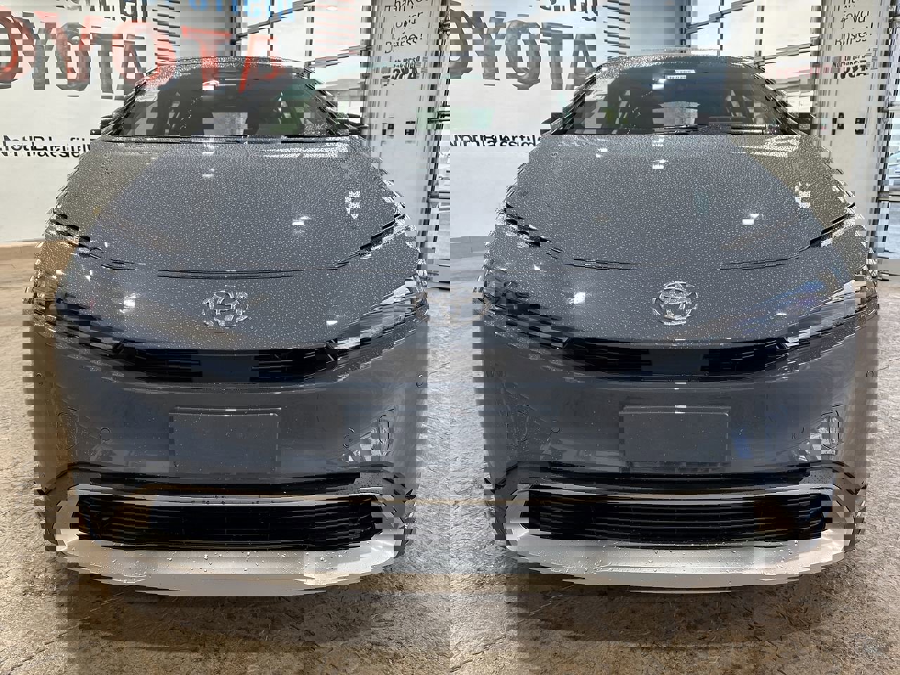 New 2026 Toyota Prius Plug-In Hybrid image 5