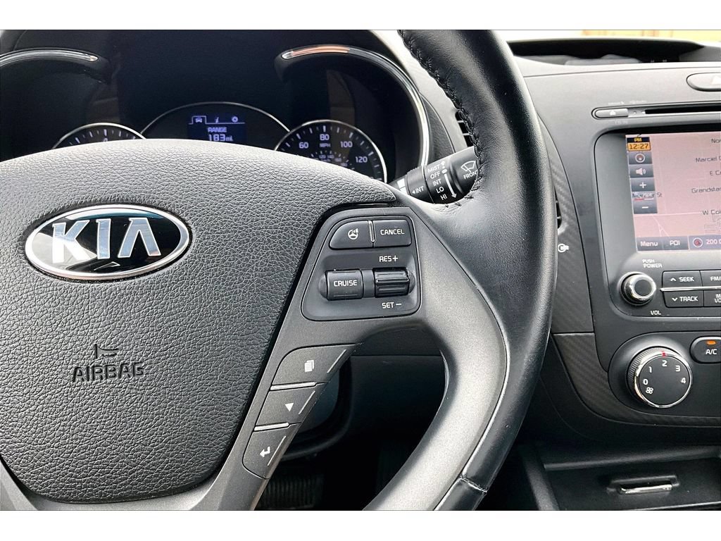 Used 2016 Kia Forte EX w/ EX Premium Package FWD image 12