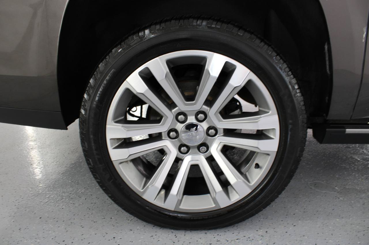 Used 2019 GMC Yukon XL Denali w/ Denali Ultimate Package AWD/4WD image 88