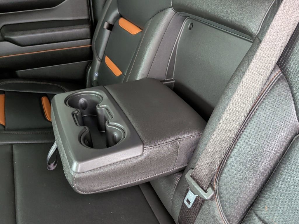 Used 2024 GMC Sierra 1500 AT4 w/ Technology Package image 38