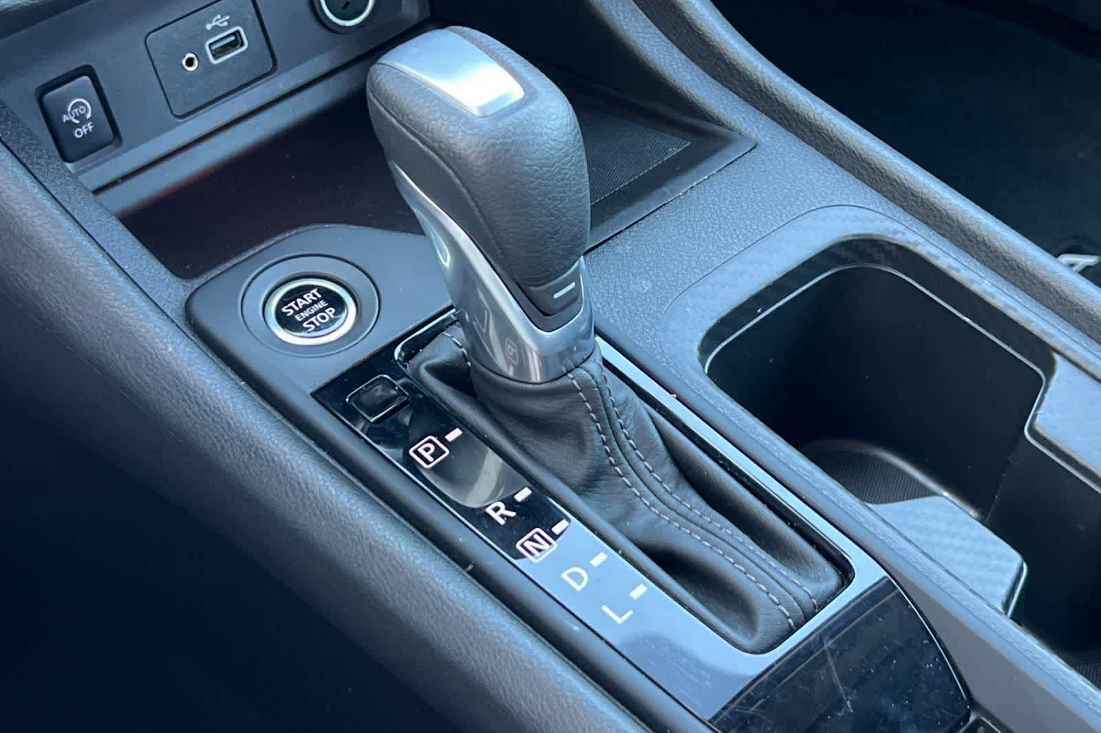 Certified 2025 Nissan Sentra S FWD image 22