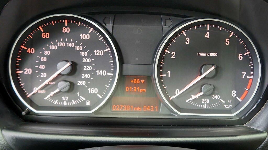 Used 2009 BMW 135i Convertible image 13