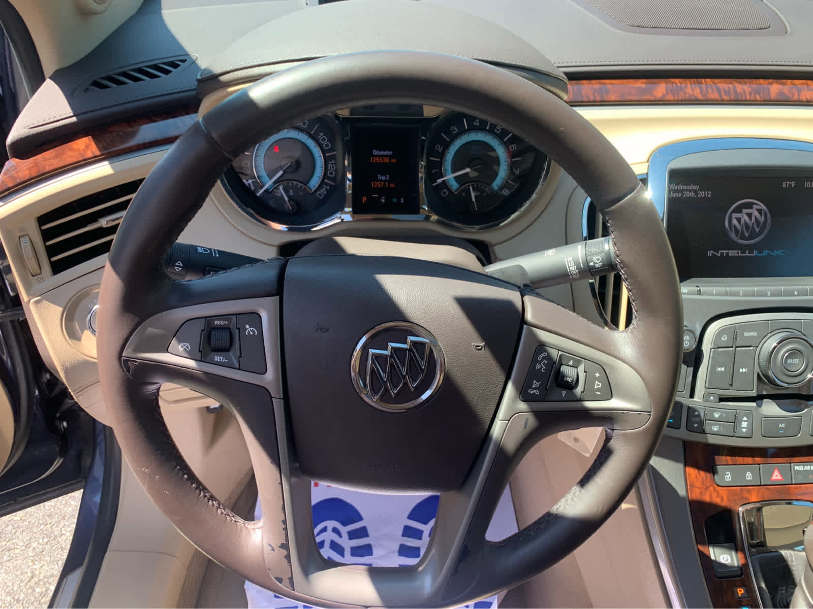 Used 2013 Buick LaCrosse Leather w/ Driver Confidence Package FWD image 15