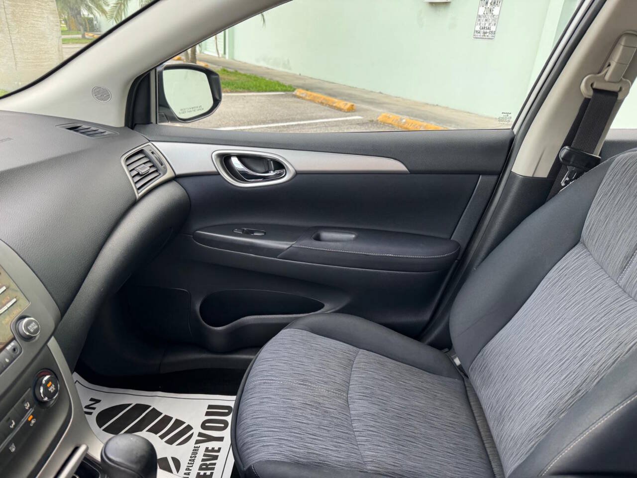 Used 2014 Nissan Sentra SV w/ SV Driver Package FWD image 22
