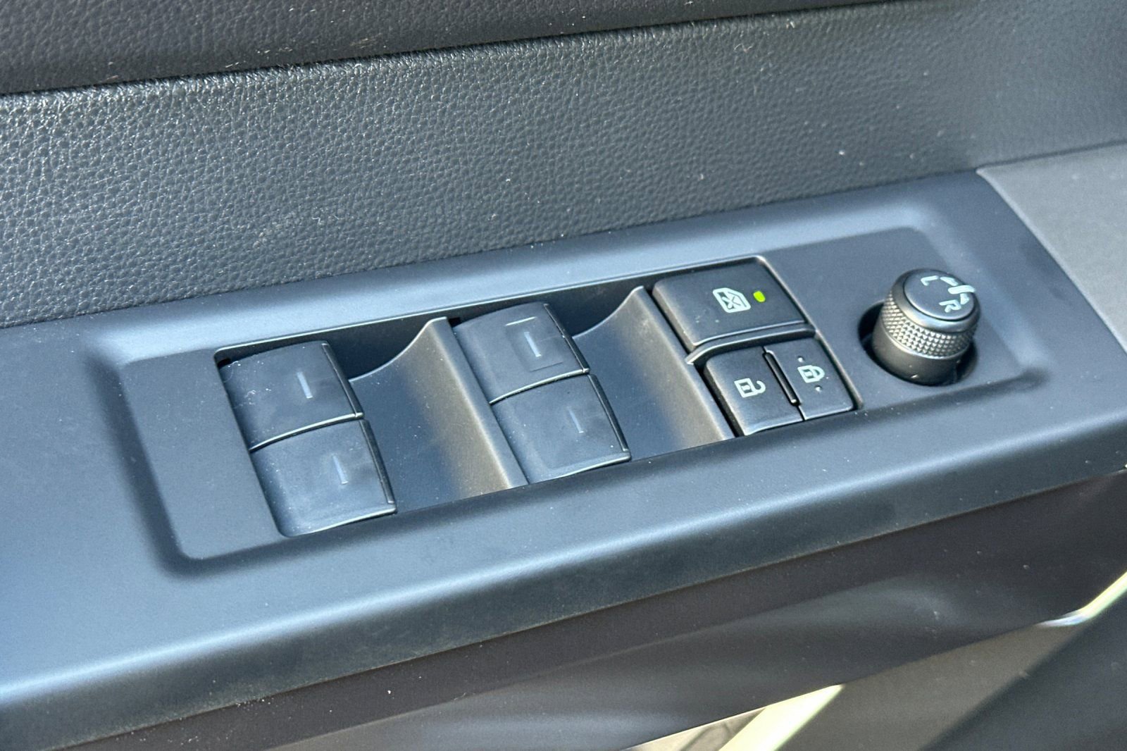 New 2026 Toyota Tundra SR5 image 12