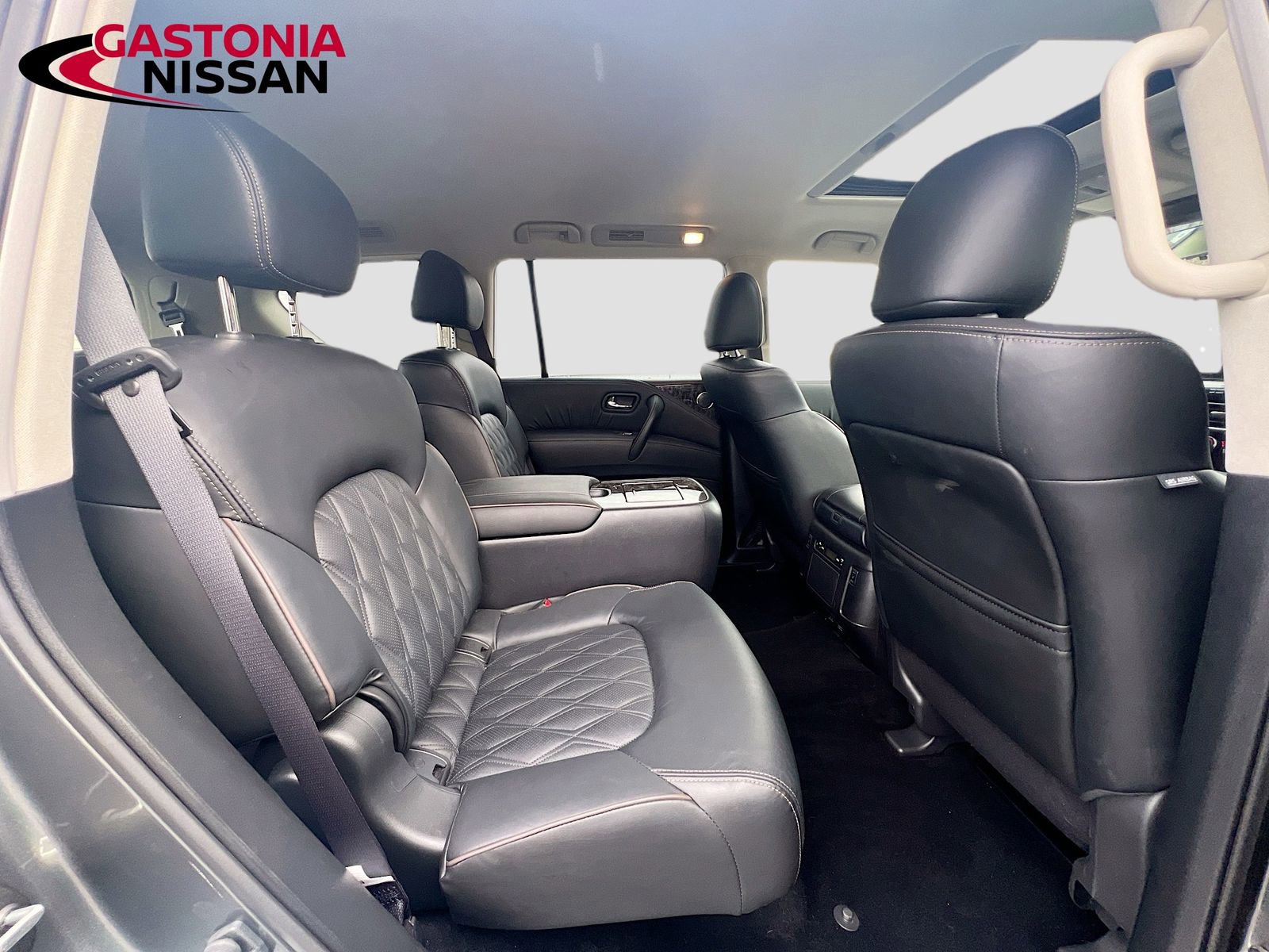 Used 2024 Nissan Armada Platinum w/ Captain's Chairs Package image 36
