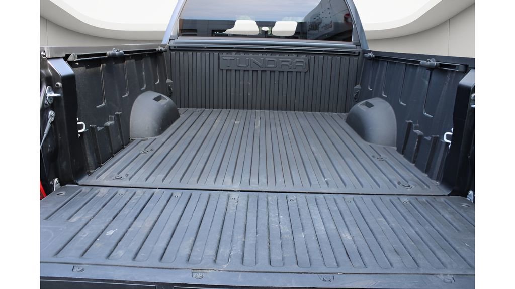 Used 2025 Toyota Tundra SR5 AWD/4WD image 21