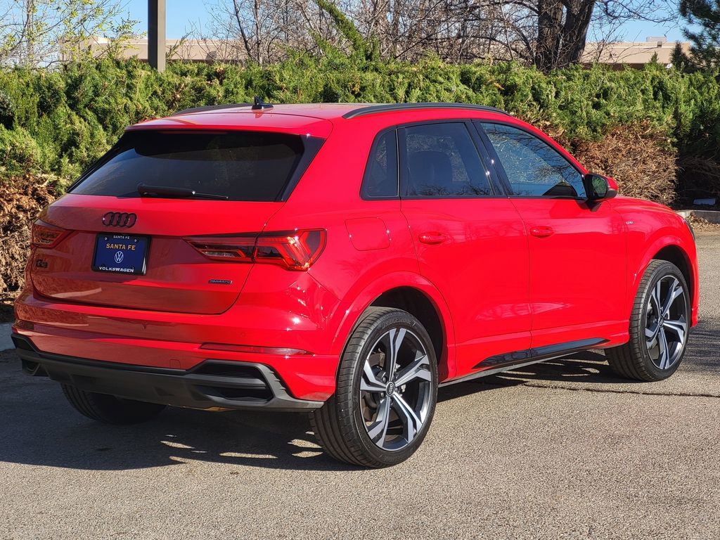 Used 2023 Audi Q3 2.0T Premium Plus w/ Premium Plus Package image 5