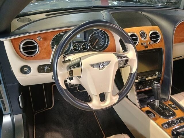 Used 2016 Bentley Continental GT AWD/4WD image 25