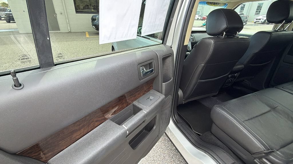 Certified 2019 Ford Flex Limited FWD image 25