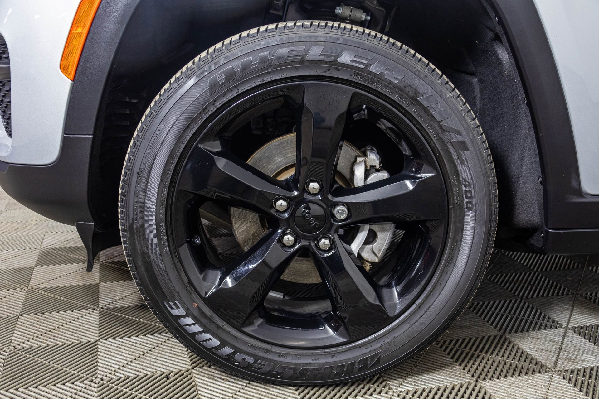 Used 2023 Jeep Grand Cherokee Altitude image 50