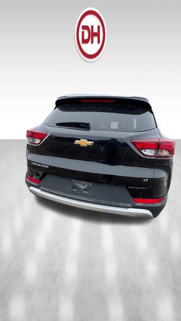 Used 2025 Chevrolet TrailBlazer LT image 4