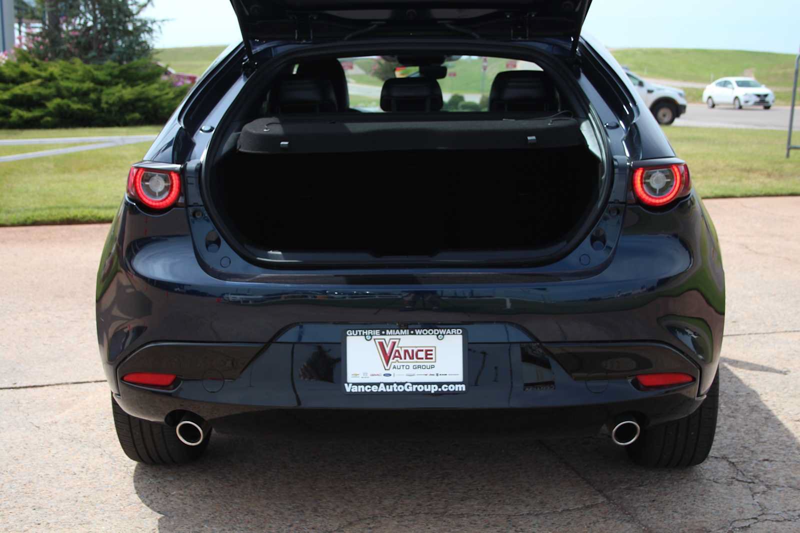Used 2026 MAZDA MAZDA3 s Sport FWD image 9