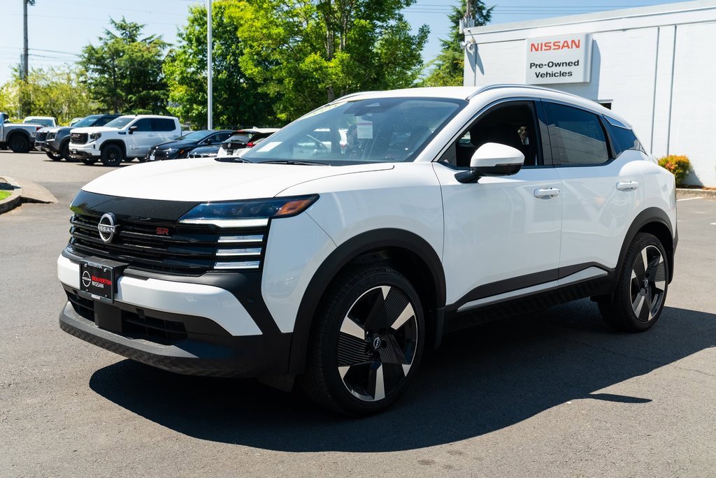 New 2025 Nissan Kicks SR w/ Interior Electronics Package image 3