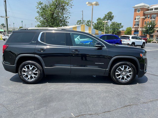 Used 2023 GMC Acadia SLT image 8