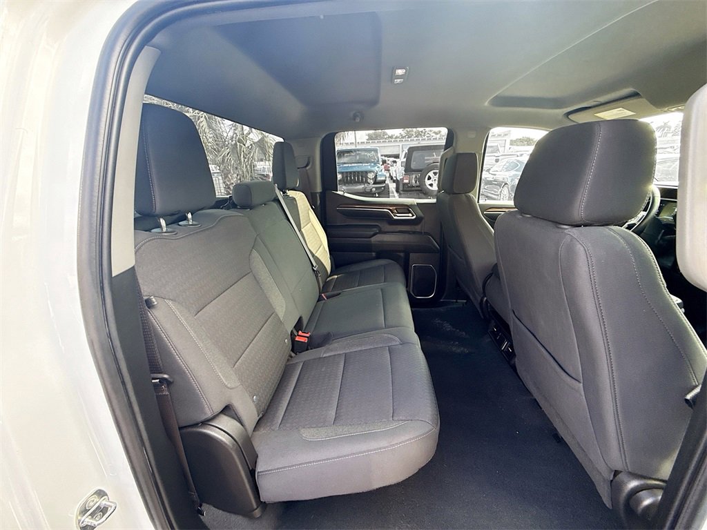 Used 2023 Chevrolet Silverado 1500 LT image 28