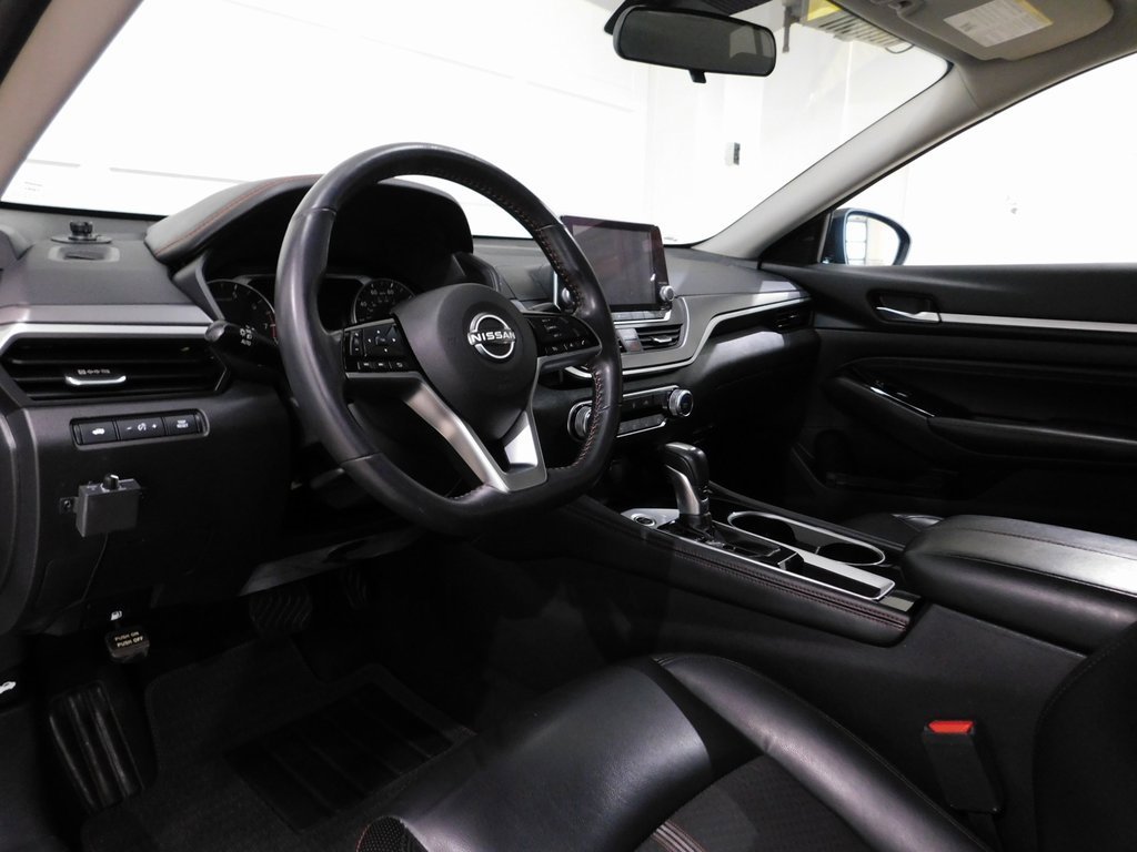 Used 2023 Nissan Altima 2.5 SR image 31