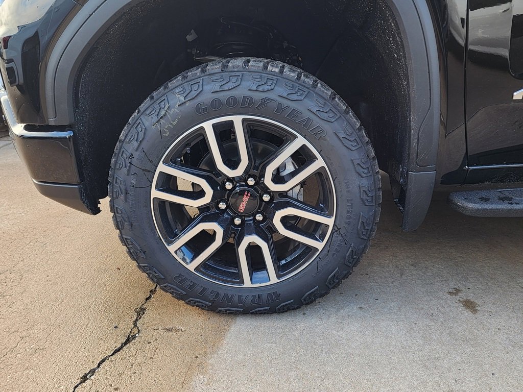 New 2026 GMC Sierra 1500 AT4 w/ AT4 Premium Package image 54