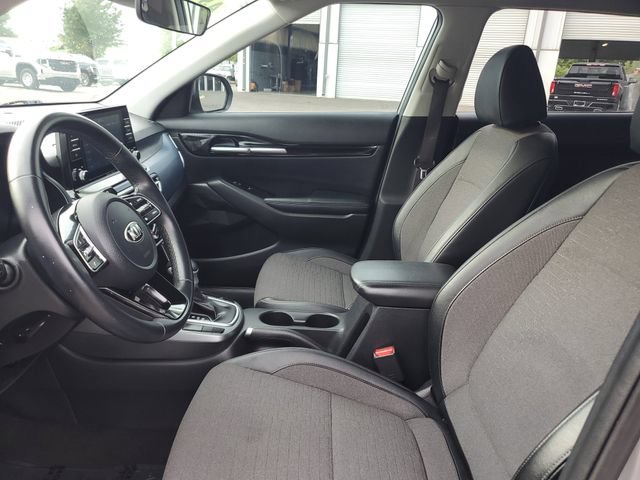 Used 2021 Kia Seltos S FWD image 18