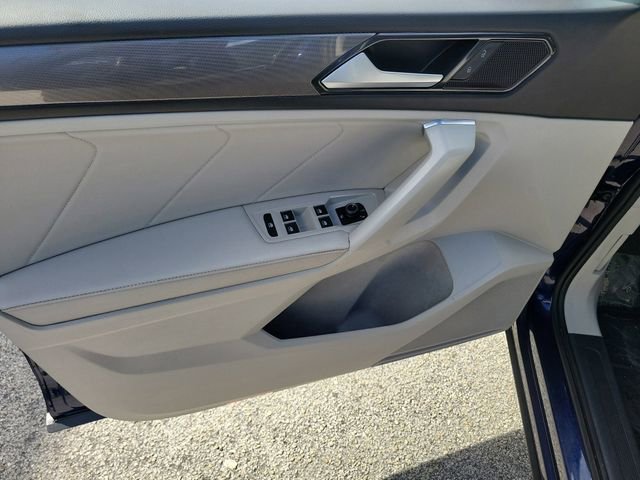 Used 2022 Volkswagen Tiguan SE image 21