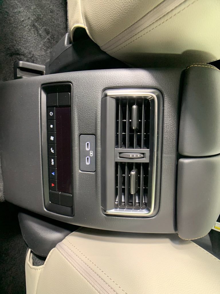 New 2025 MAZDA CX-90 Plug-In Hybrid w/ Preferred image 25