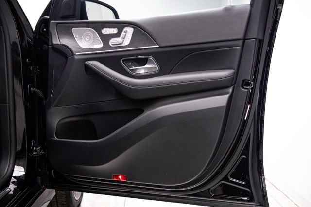 Used 2025 Mercedes-Benz GLE 350 4MATIC image 31