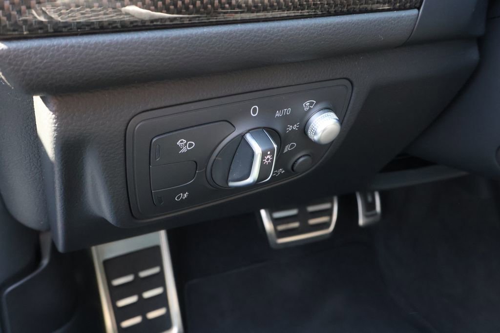 Used 2016 Audi S6 Prestige AWD/4WD image 18