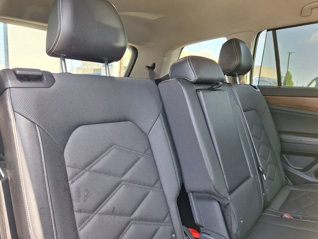 Used 2025 Volkswagen Atlas SE FWD image 28