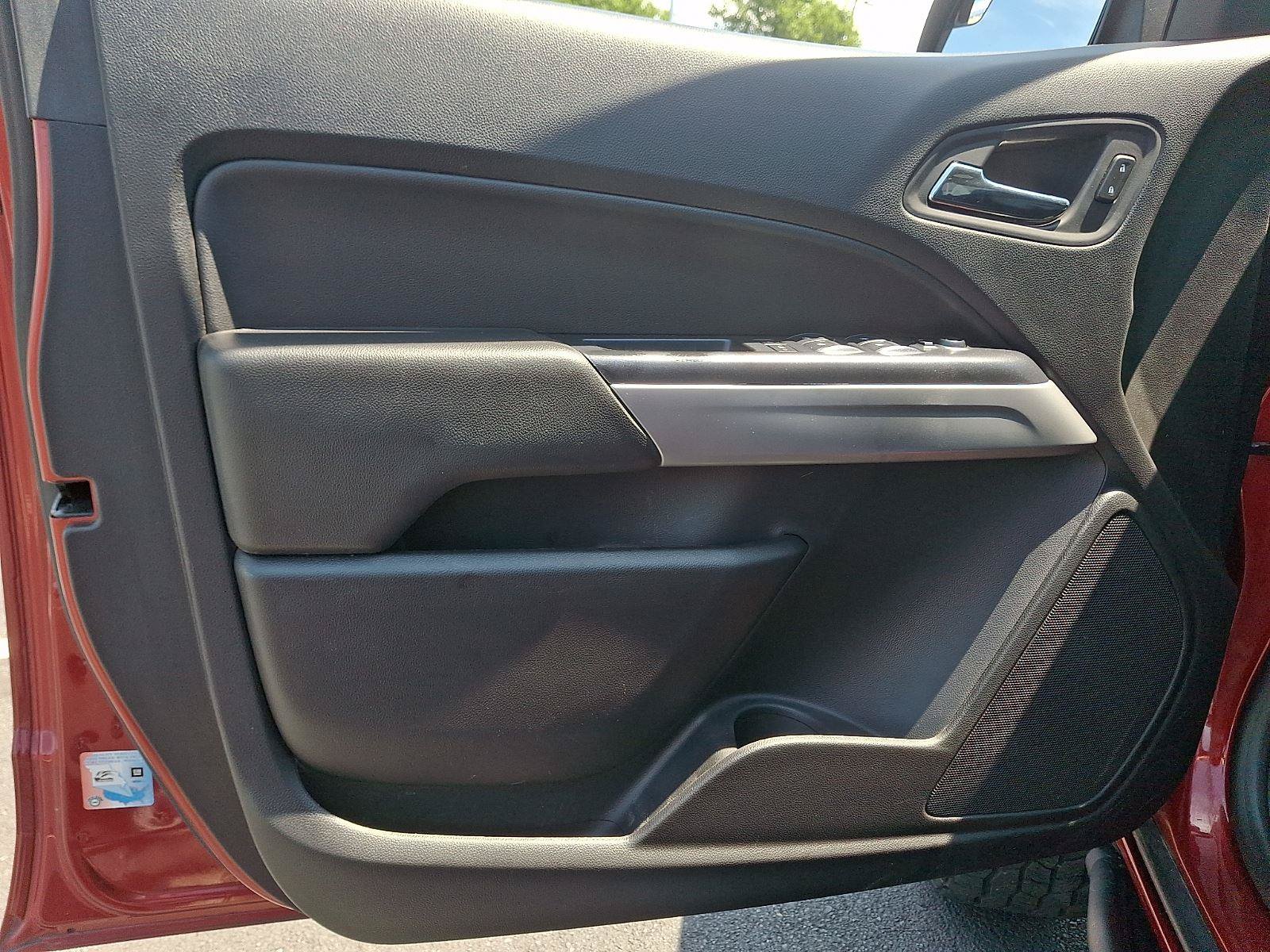 Used 2021 Chevrolet Colorado ZR2 w/ ZR2 Dusk Special Edition AWD/4WD image 12