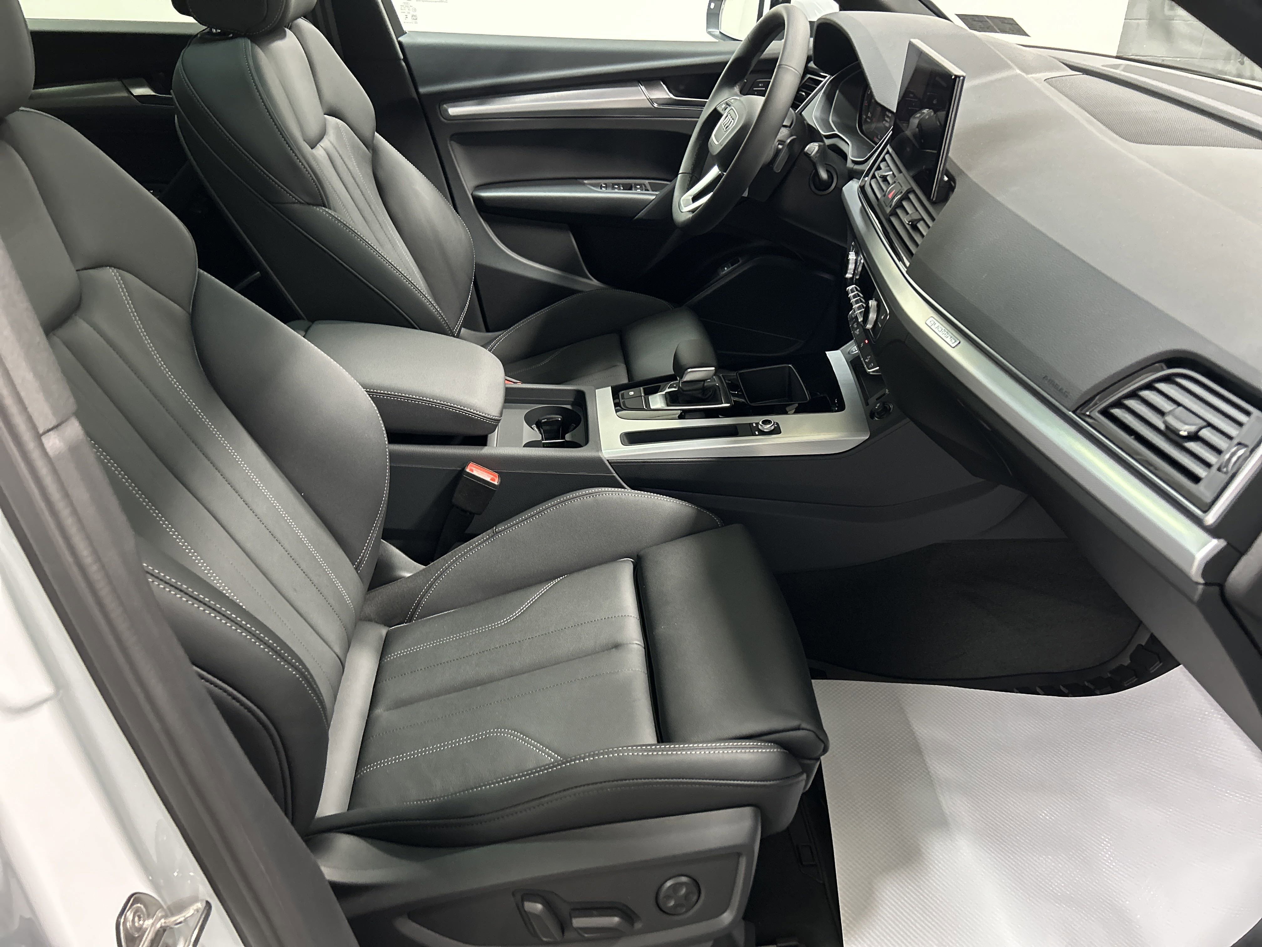 New 2025 Audi Q5 2.0T Premium image 33