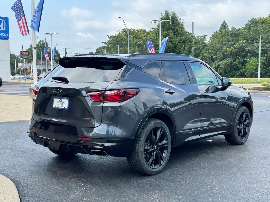 Used 2021 Chevrolet Blazer RS w/ Enhanced Convenience Package AWD/4WD image 2