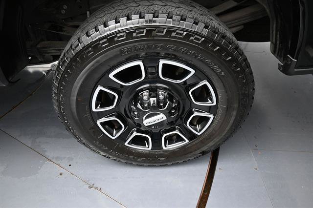 Used 2025 Ford F350 Platinum w/ FX4 Off-Road Package AWD/4WD image 23