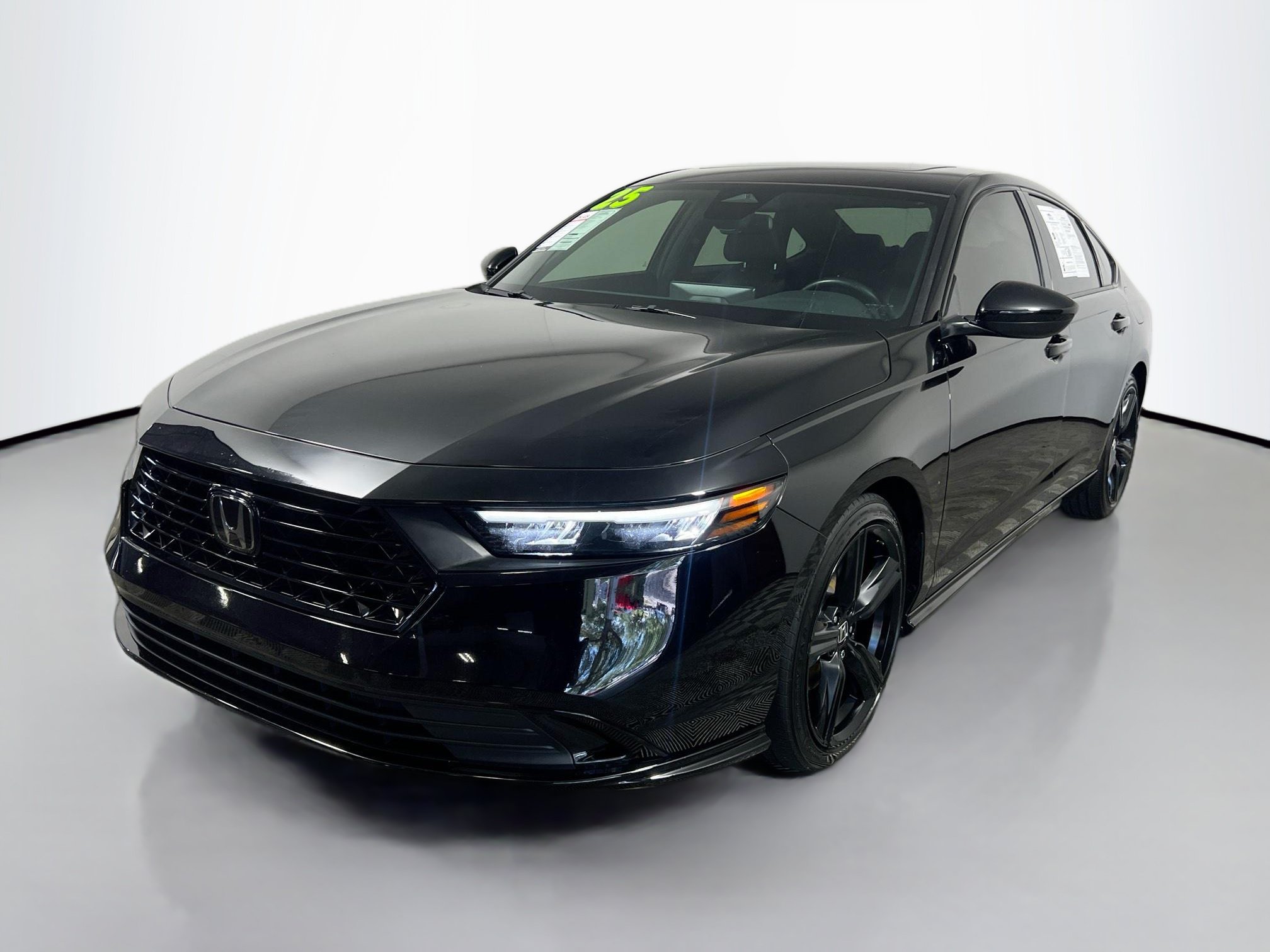 Used 2025 Honda Accord Sport image 10