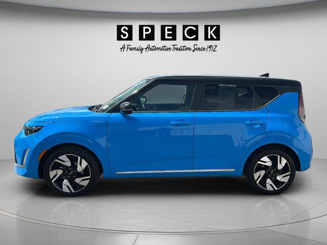 Used 2024 Kia Soul GT-Line FWD image 2