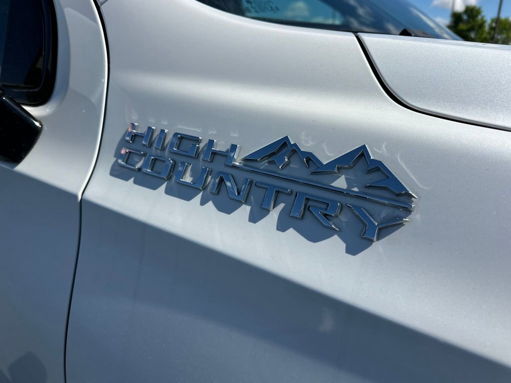 Used 2021 Chevrolet Tahoe High Country AWD/4WD image 9