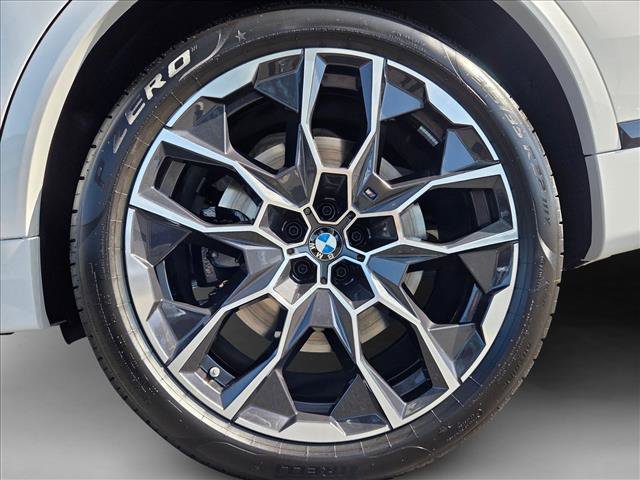 New 2027 BMW X7 M60i AWD/4WD image 10