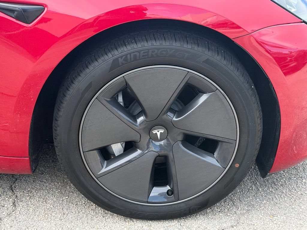 Used 2023 Tesla Model 3 Standard Range RWD image 9